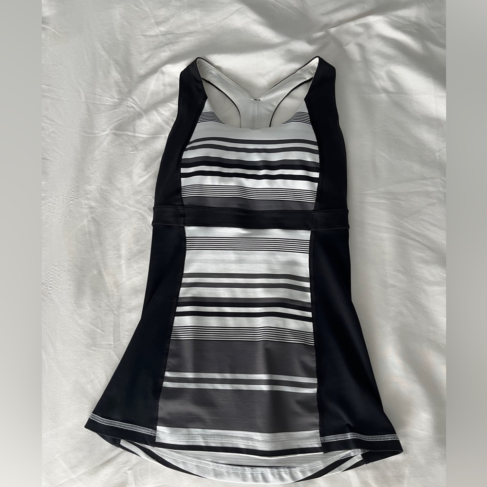 Lululemon fast track tank